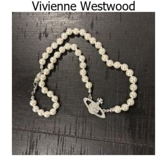 NWT Vivienne Westwood LARGE Bas Relief Pearl Necklace - Picture 4 of 5